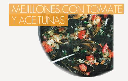 Receta de mejillones con tomate y aceitunas para una cocina fácil