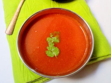 Receta de sopa de tomate india